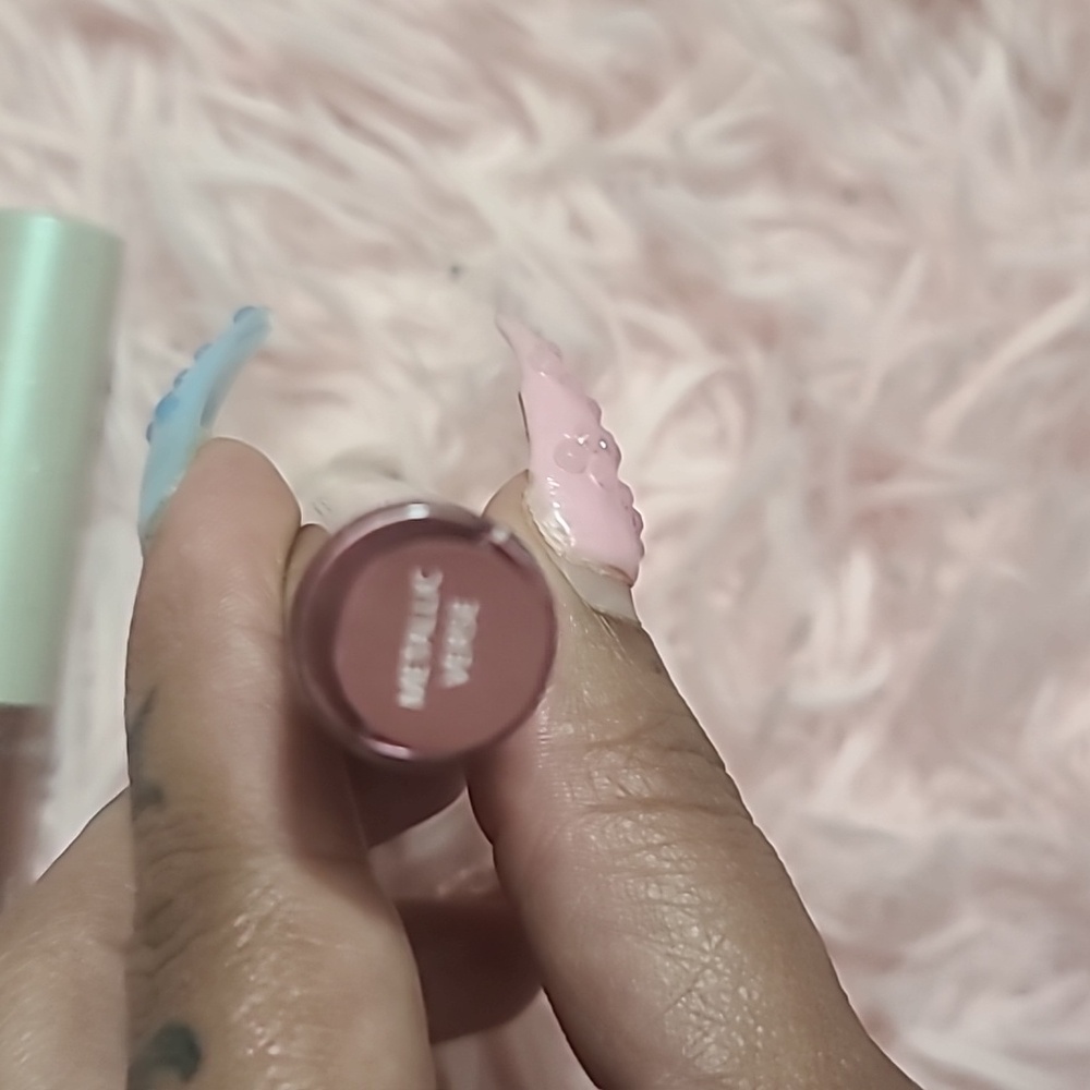 Metallic Matte Liquid Lipstick​ - Picture 3 of 4